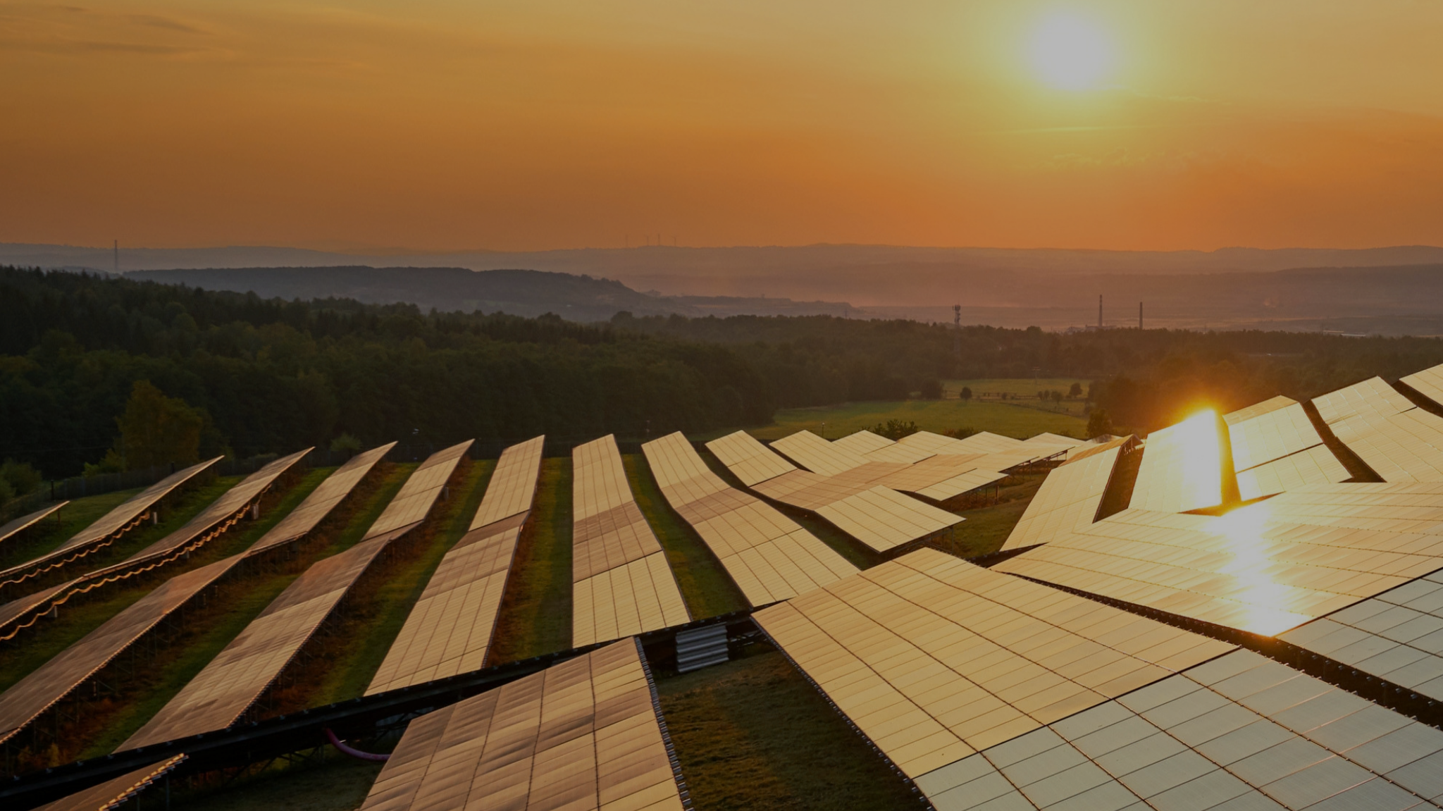 Erova Energy and Finglight sign 15-year PPA for 107 MW UK solar portfolio